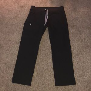 Figs Livingston Scrub Pants. Size Large